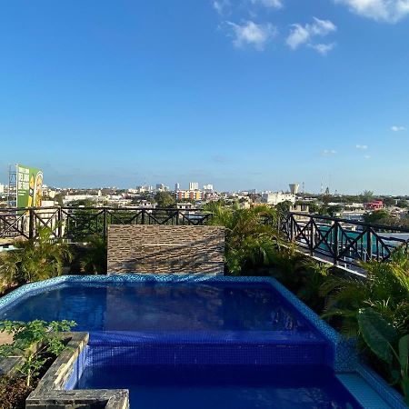 Hotel Suites La Roca Cancun Exterior photo
